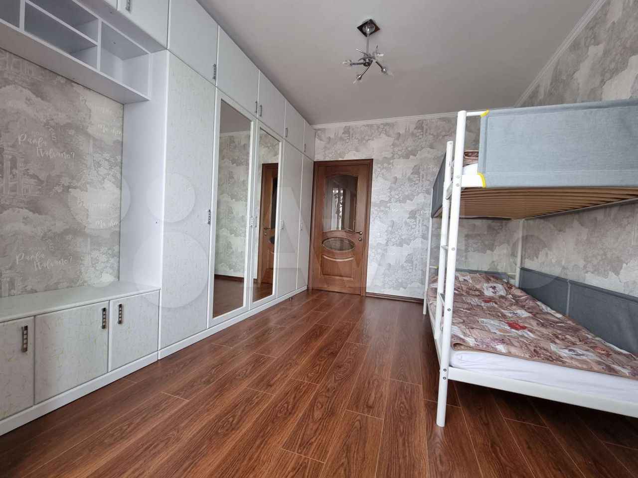 3-комнатная квартира 70 м², Симферополь — фото 2
