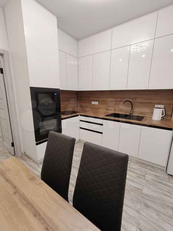 1-комнатная квартира 38 м², Мирное — фото 3