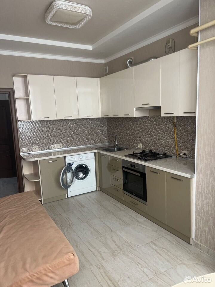 1-комнатная квартира 55 м², Симферополь — фото 1