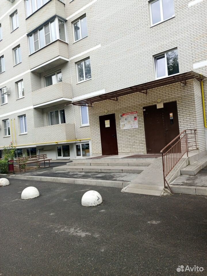 1-комнатная квартира 37 м², Таганрог — фото 2