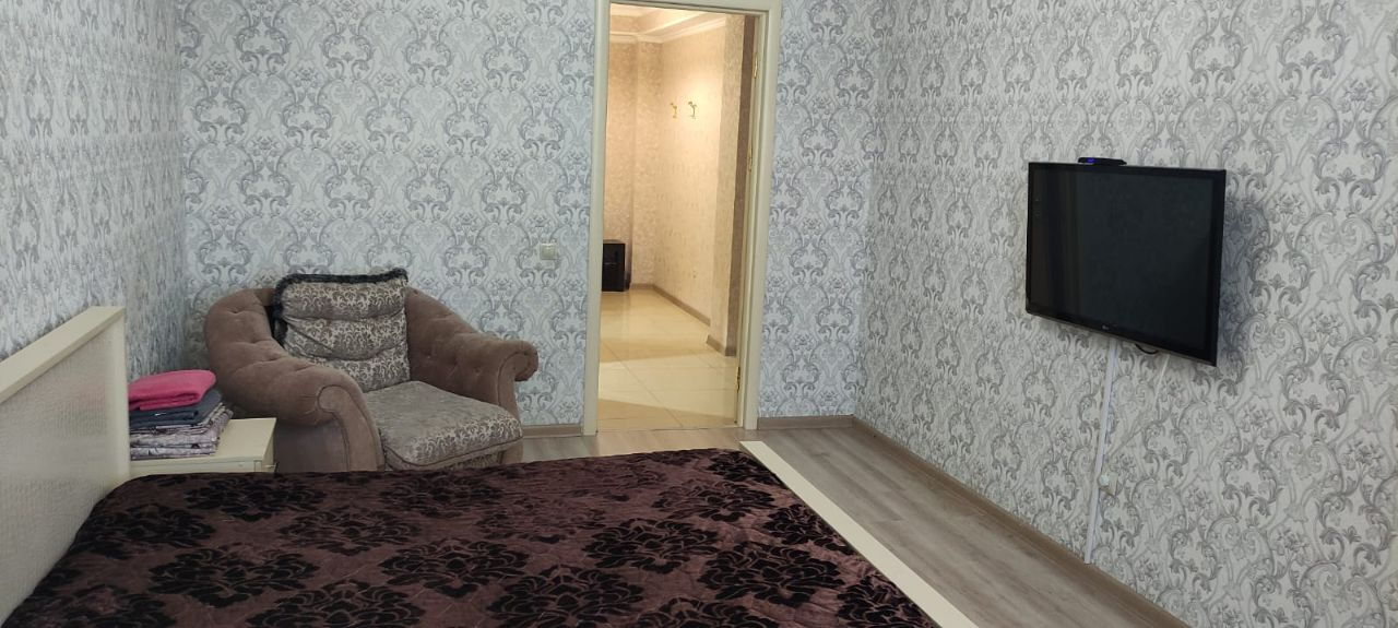 2-комнатная квартира 80 м², Махачкала — фото 1