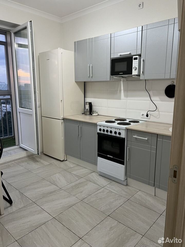 1-комнатная квартира 40 м², Москва — фото 4