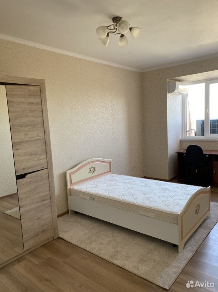 2-комнатная квартира 63 м², Симферополь — фото 4