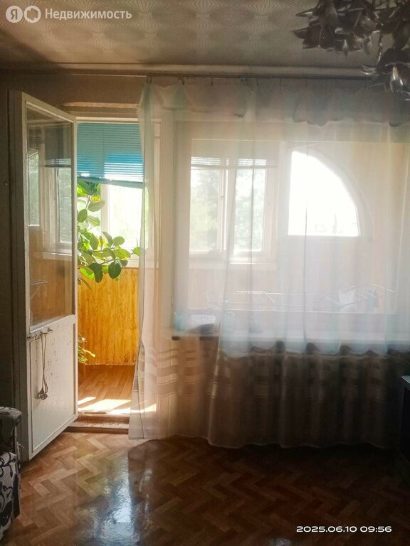 2-комнатная квартира 57 м², Севастополь — фото 2