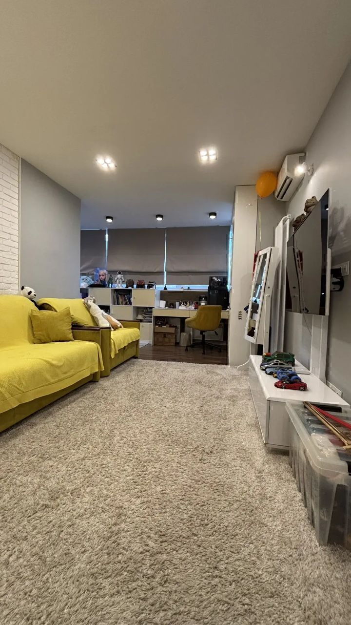 Фото 16 из 23: 3-комнатная квартира, 100 м²