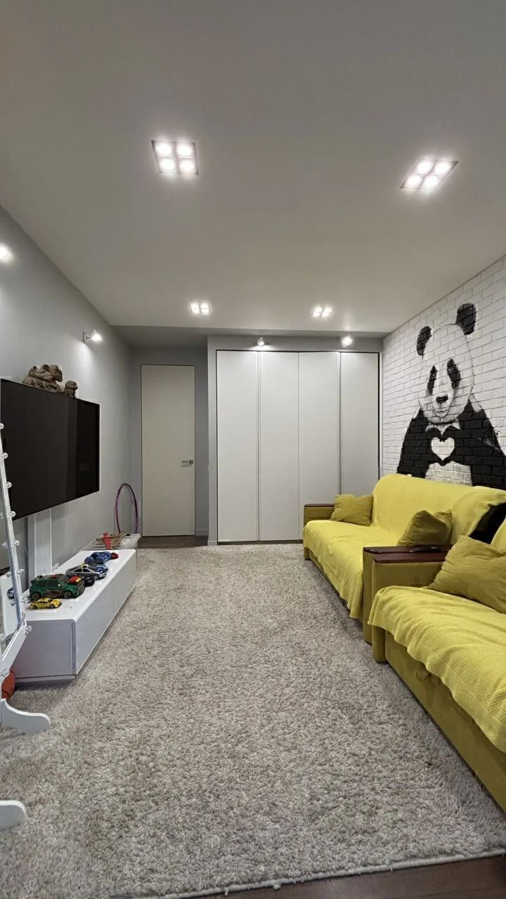 Фото 19 из 23: 3-комнатная квартира, 100 м²
