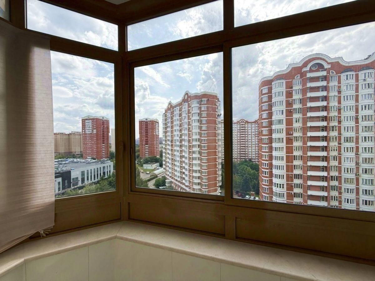 Фото 15 из 16: 4-комнатная квартира, 122 м²
