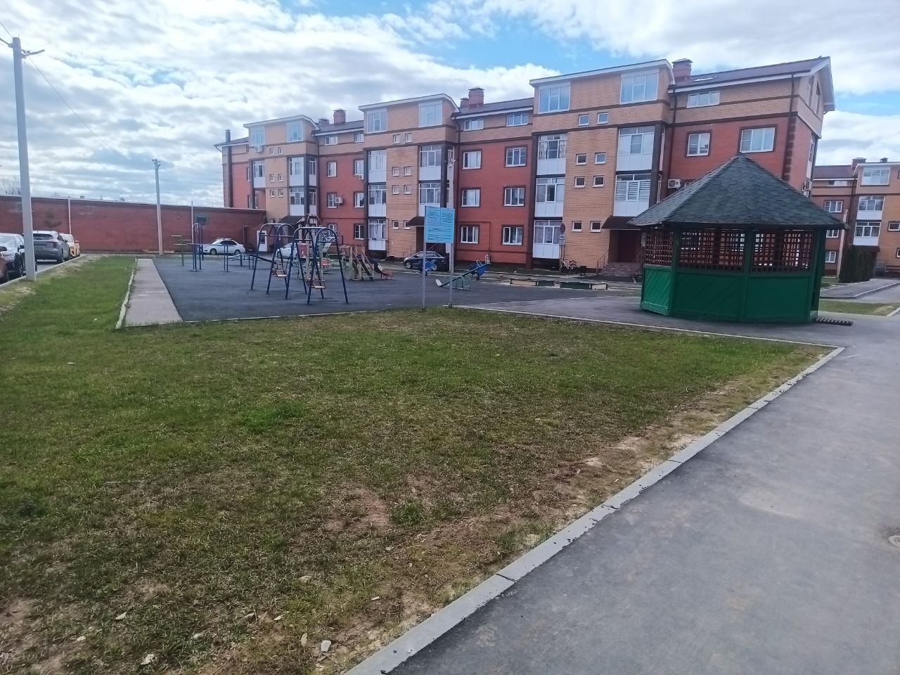 Фото 6 из 15: 3-комнатная квартира, 76 м²