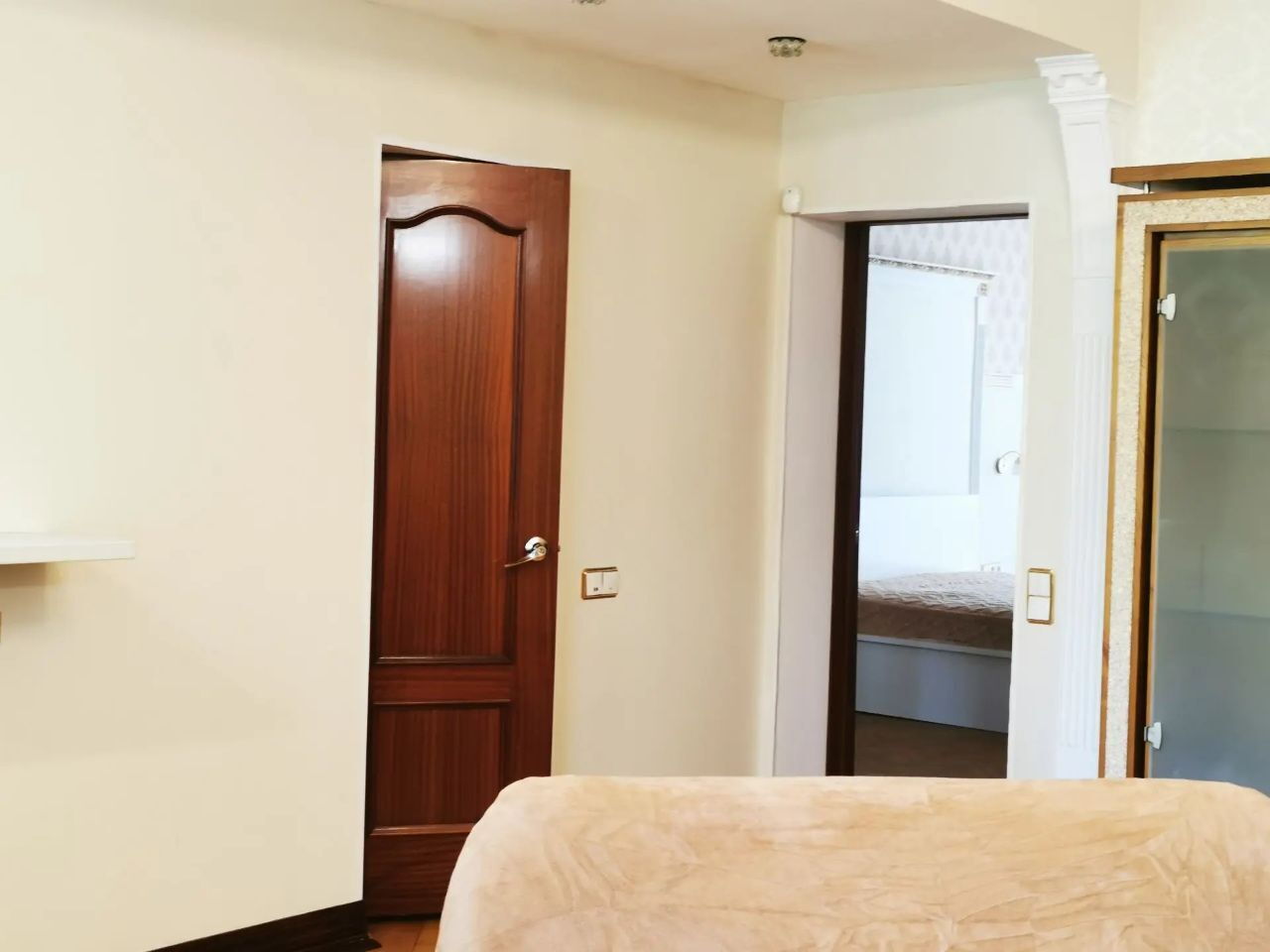 Фото 6 из 11: 3-комнатная квартира, 75,7 м²