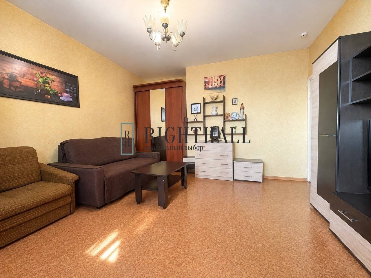 Фото 8 из 14: 1-комнатная квартира, 48 м²